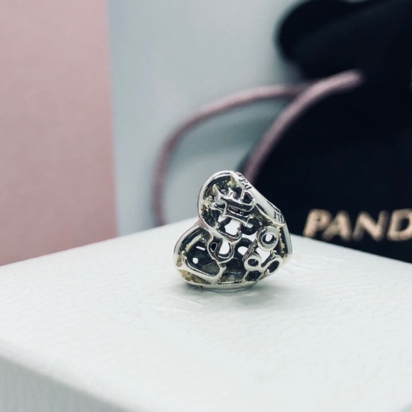 Pandora Disney Let It Go Heart Charm Disney Frozen - Picture 2 of 5